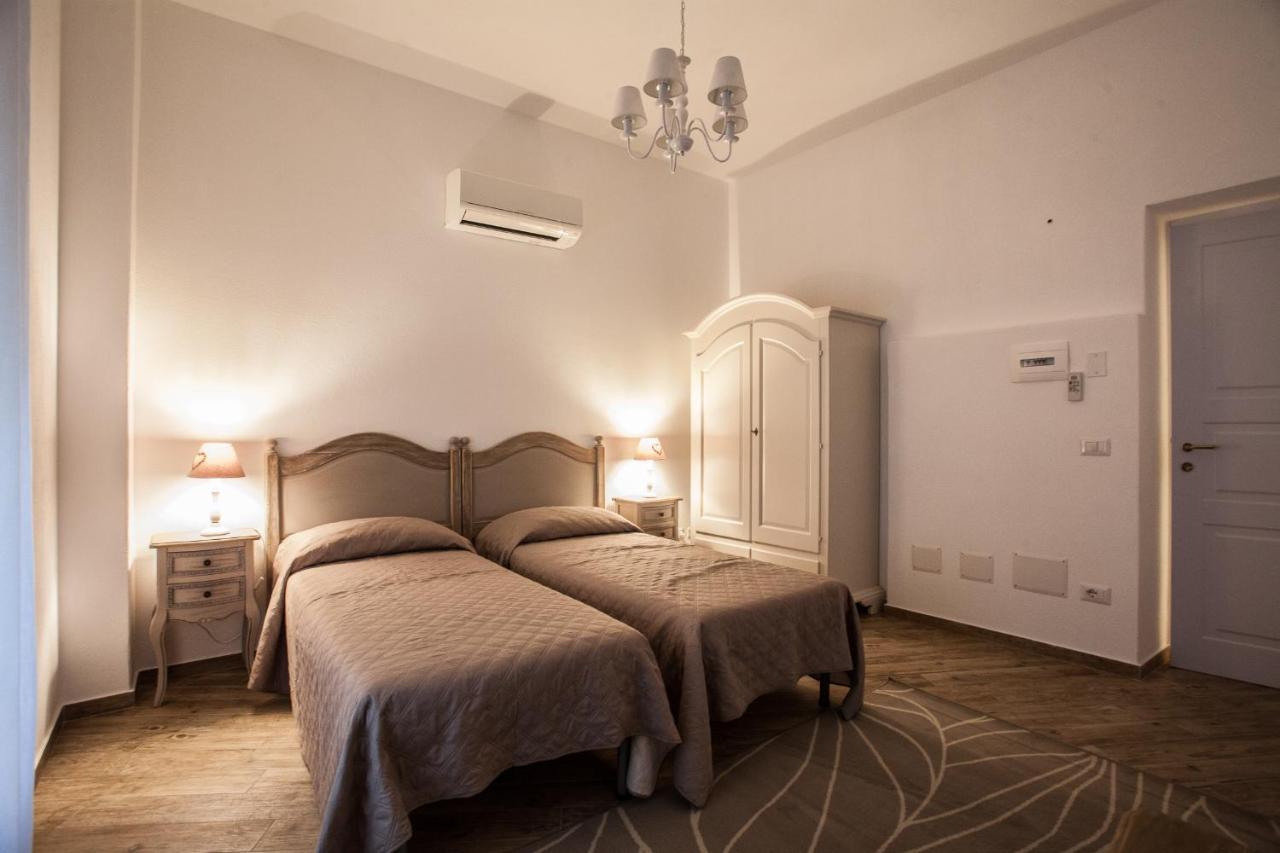 City Garden Guest House Ольбия Экстерьер фото