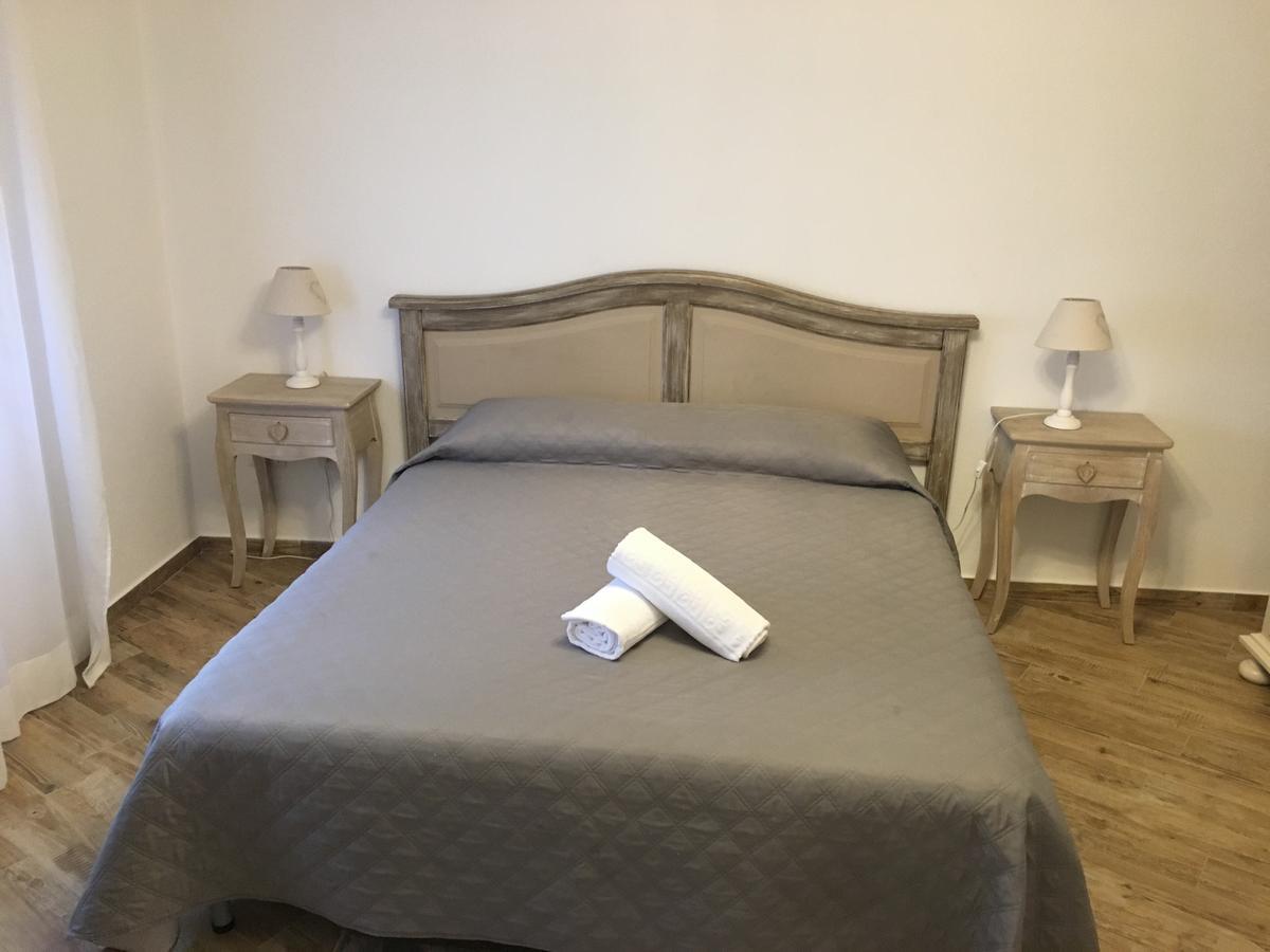 City Garden Guest House Ольбия Экстерьер фото