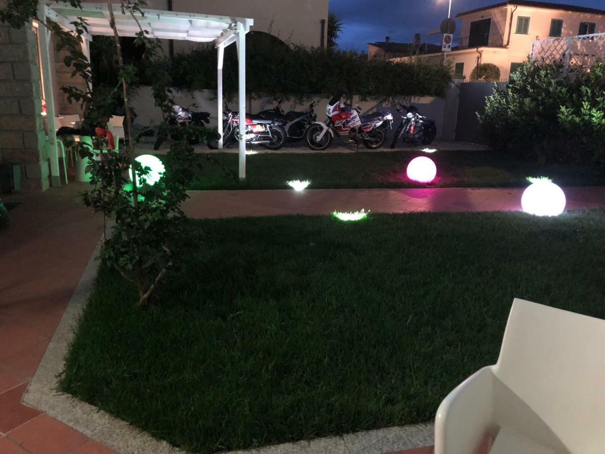City Garden Guest House Ольбия Экстерьер фото